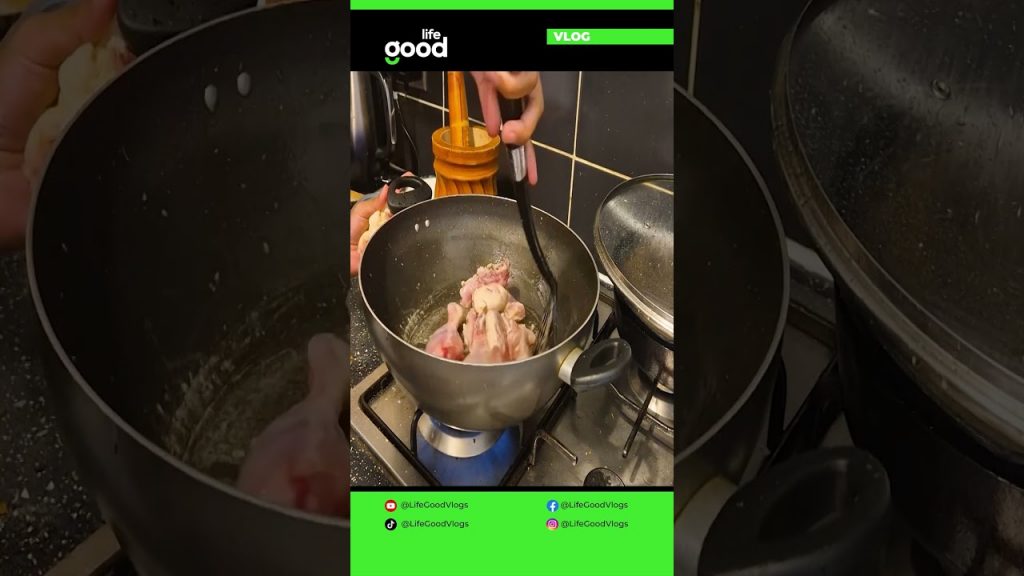 Humein Aye Pakistan se Kapray Aur Bht Saray Gift | Pakistani Vlogger Mom in UK