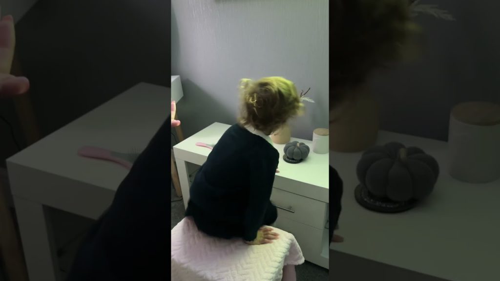 Mornings as a mum of three in the uk 🇬🇧 #mumofthree #mumvlog #mumlife