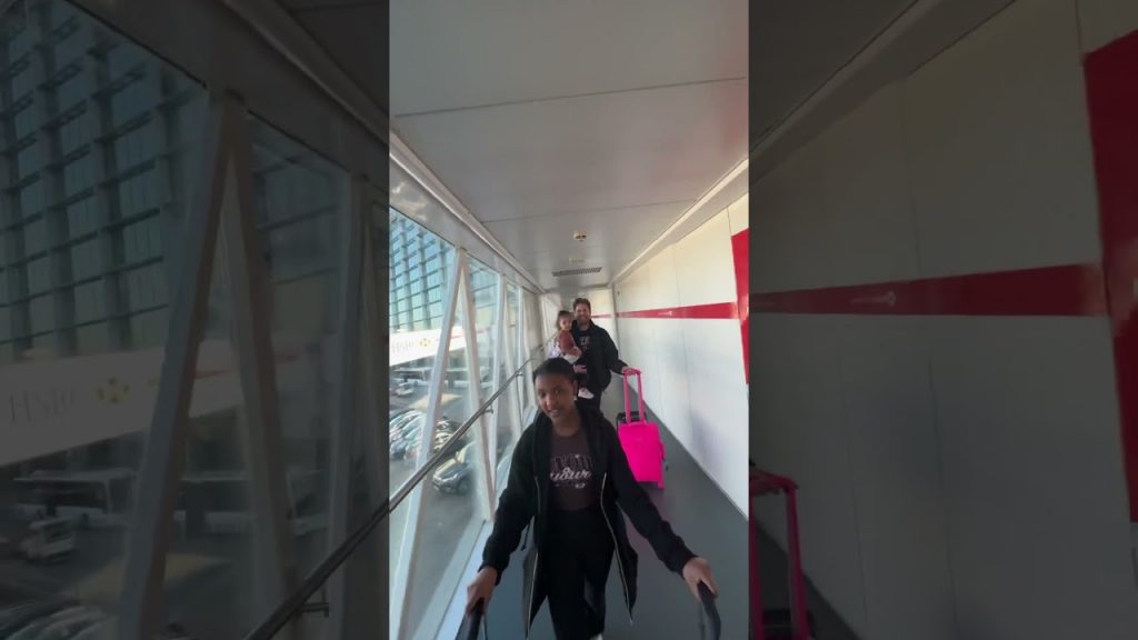 Travel vlog - come along with us as we move from the UK to The Netherlands #expatfamily