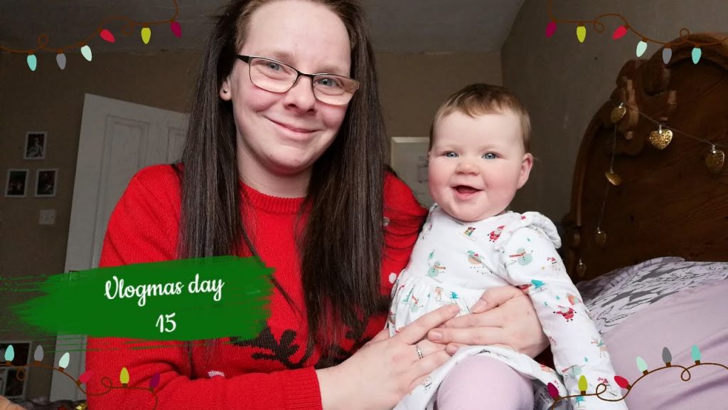 VLOGMAS DAY 15 | OLIVIA'S 8 MONTH UPDATE | UK MUM OF TWO