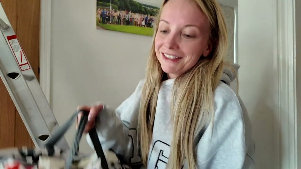 WARDROBE SWAP AND SPRING CLEAN | Mum of two UK