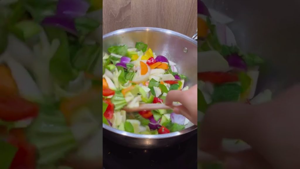 এত রিকোয়েস্টর পর দিয়েই দিলাম ভেজিটেবল রেসিপিটা😃