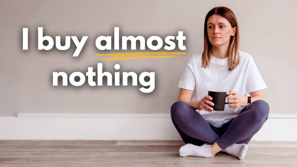 7 Minimalist Habits That Make Me Money (financial minimalism)