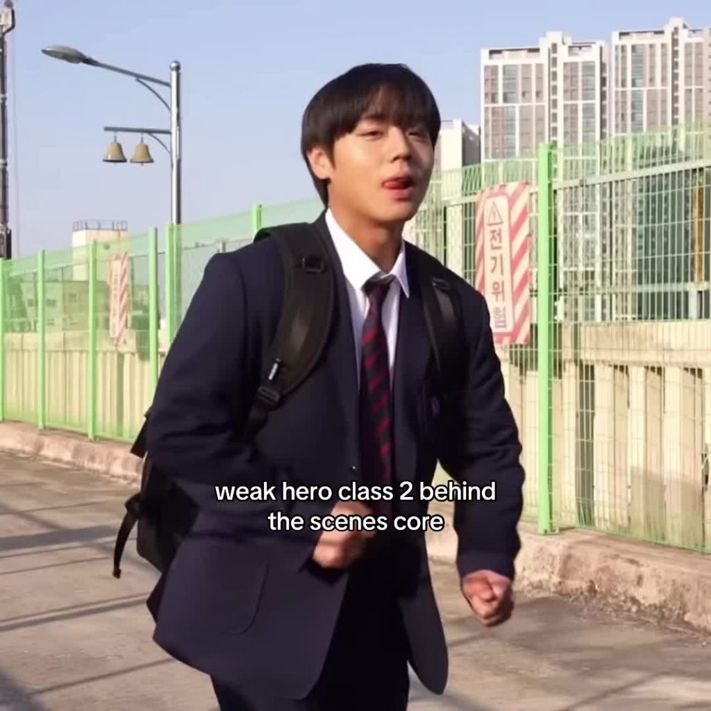 @ahysgame they're so funny please #weakheroclass1 #weakheroclass2 #yeonsieun #f...