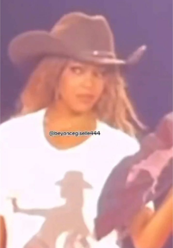 @blueivyc blue is so funny #blueivy #blueivycarter #beyonce #beyonceknowles #jay...