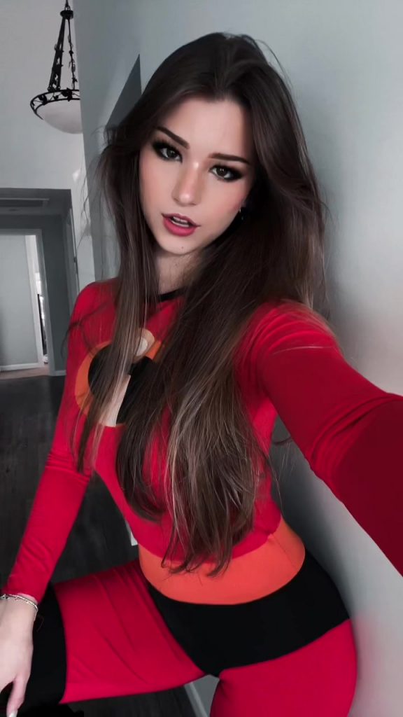 @brookemonk_ Pixar mom ...