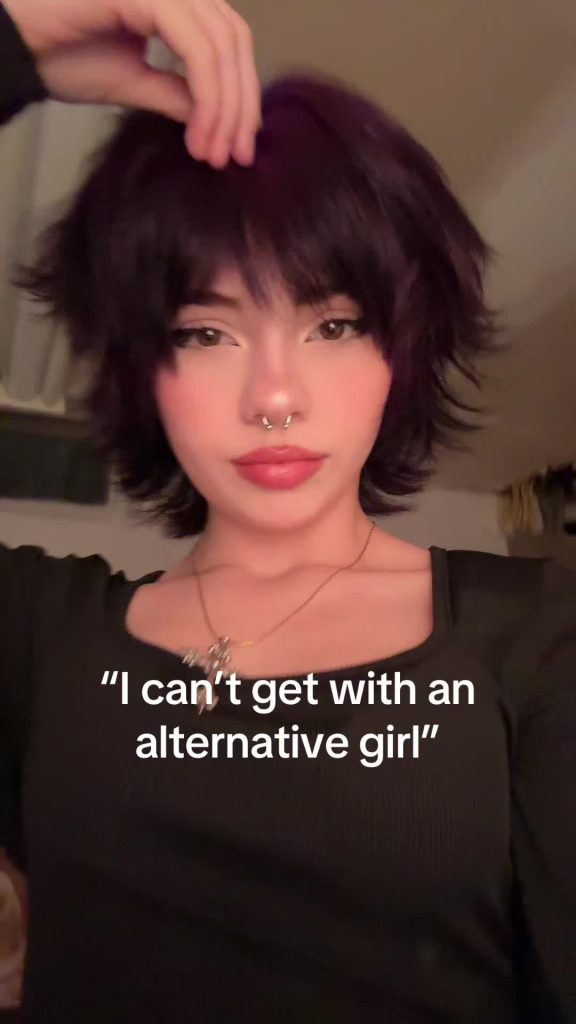 @bugs_bunny2199 This trend is funny #fyp #alt ...