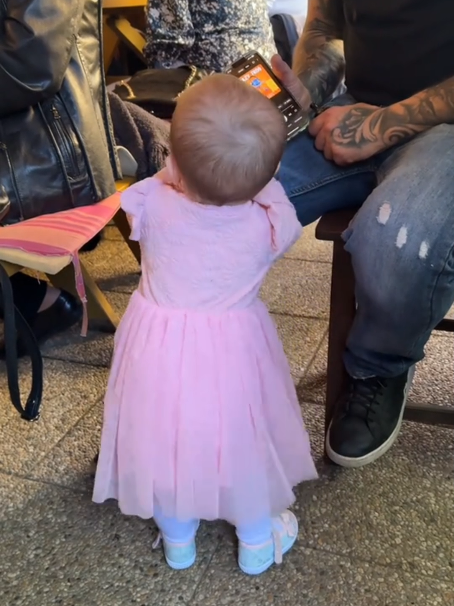 @cute.baby4224 Cute Baby creatorsearchinsights babygirl funnybaby funnybabyvideo...