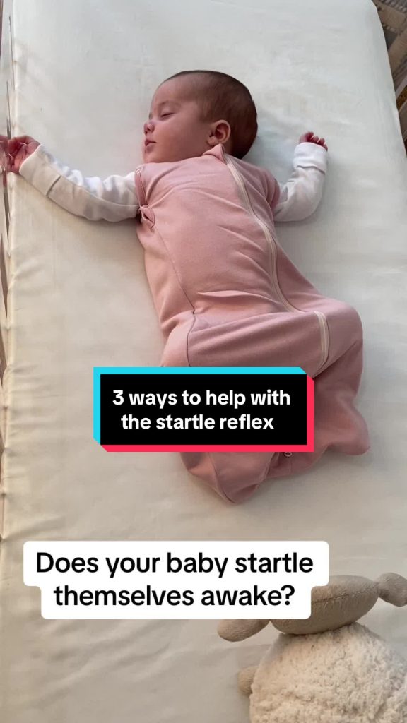 @ewanandfriends 3 ways to help with the startle reflex (moro reflex) #babies #ba...