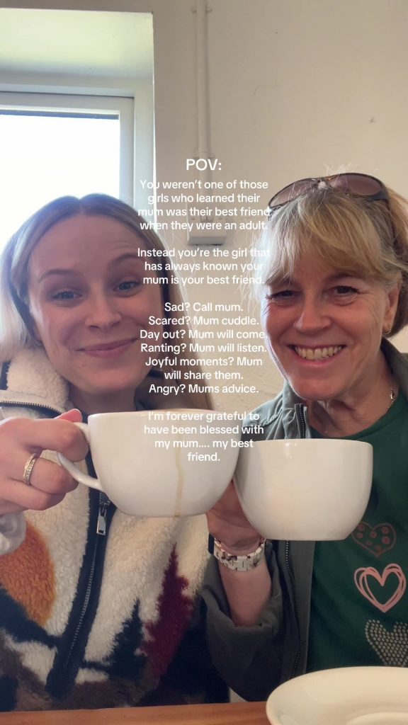 @holli_snell My mum… aka an absolute earth angel #mumanddaughter #gratefulheart...