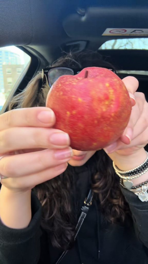 @laurakhoshaba Went back to Cedric Grolet bakery to try their new desserts  @Ann...