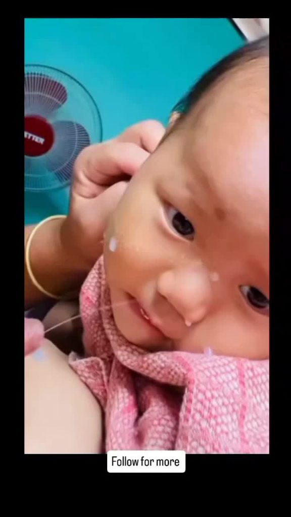 @mckennagracebaby mom feed the baby  ...