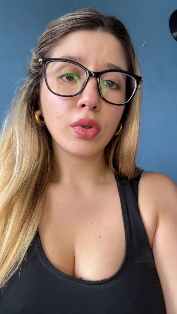 @sumchloeof3 mommyissues mommydaughter mommy  ...