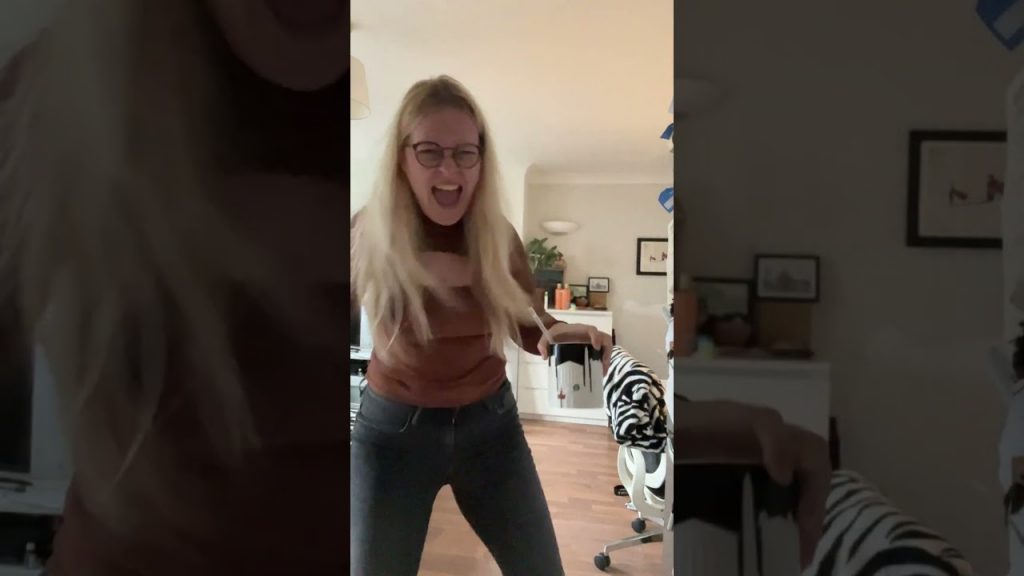 A real day in a life of a 30 year old single dog mom in London 31/366  #vlog