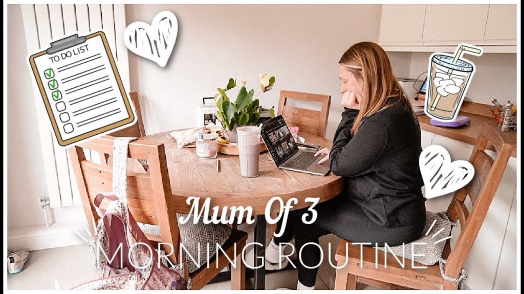 MORNING ROUTINE | MUM OF 3 WEEKDAY MORNING ROUTINE | Emma Nightingale