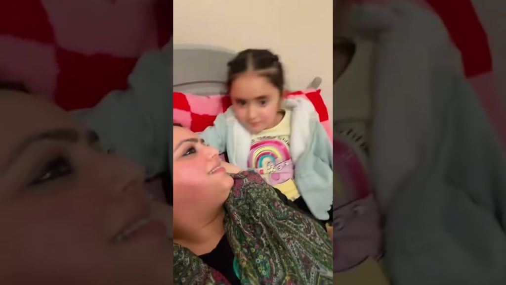 “Sukhmani Teaches Mom English 🤣📚#FunnyPunjabiVideo #SukhmaniBlogUK #LearnEnglishWithMom #Punjabi😂