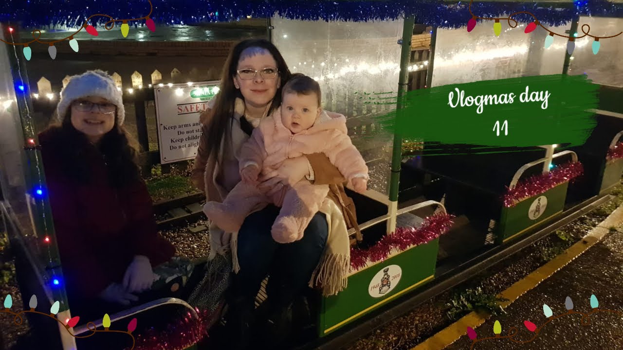 VLOGMAS DAY 11 | HASTINGS MINIATURE RAILWAY AT CHRISTMAS | UK MUM OF TWO