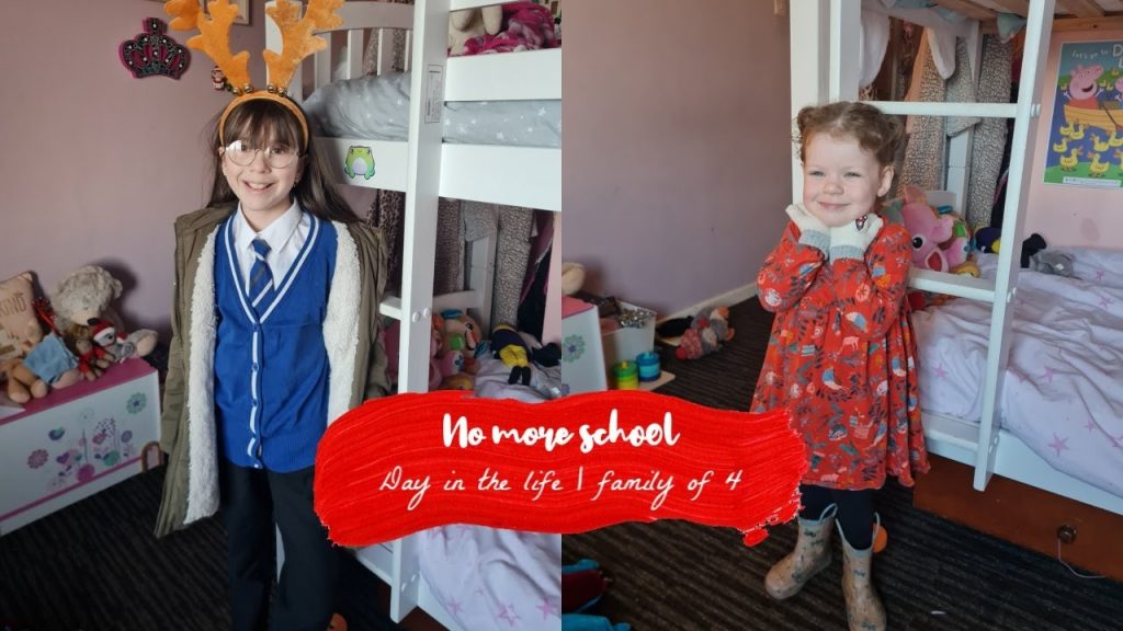 VLOGMAS DAY 16 | NO MORE SCHOOL | UK MUM OF TWO
