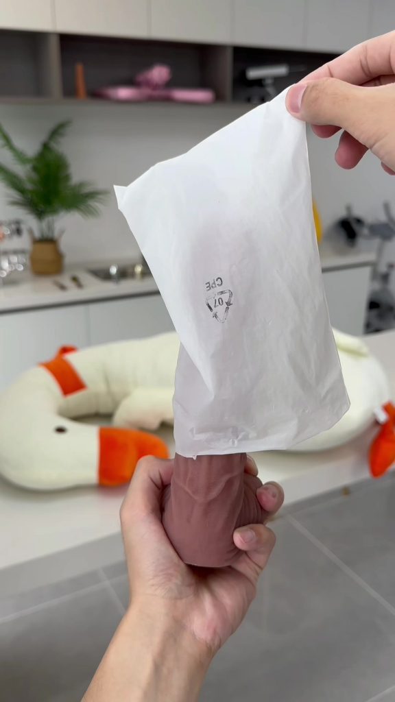 @amouron_bess #amouron #women #womenover40 #singlemom #motherpower #momlife #mom...