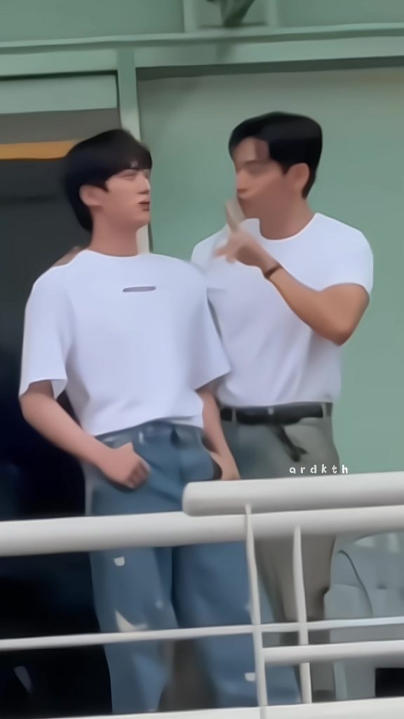 @ardkth #taehyung he’s so funny  ...