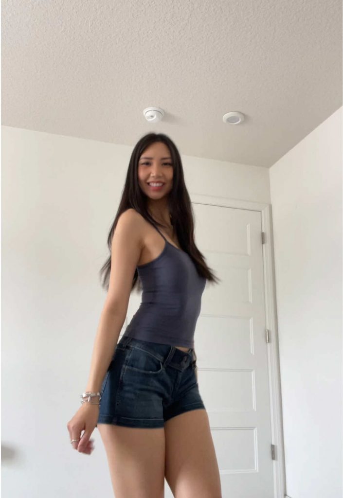 @evelynklee feels funny to wear shorts  ...