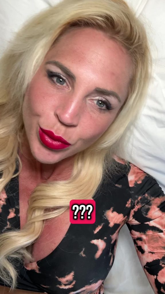 @kate.monroe.official Wie geht’s dir?  #singlemom #frau #over40 #woman #deutschl...