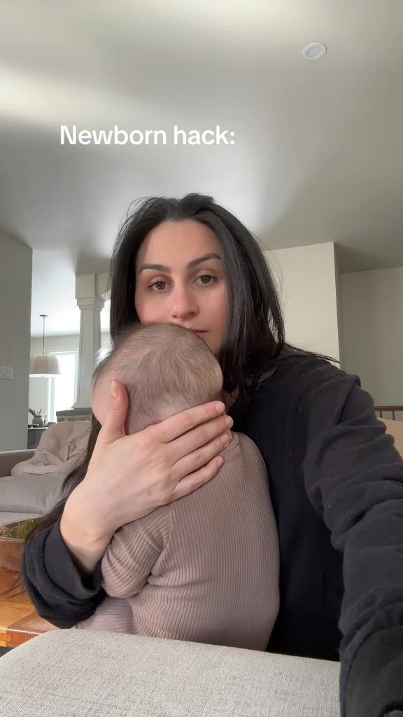 @sylvieavedissian Apperently putting a little pressure and holding the bottom of...