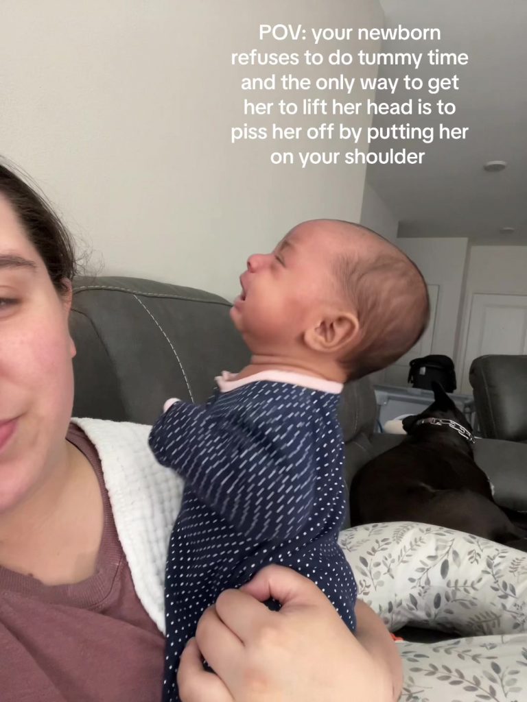 @jadencourtniroyal throw her up there she has NO issue lifting her head and gett...