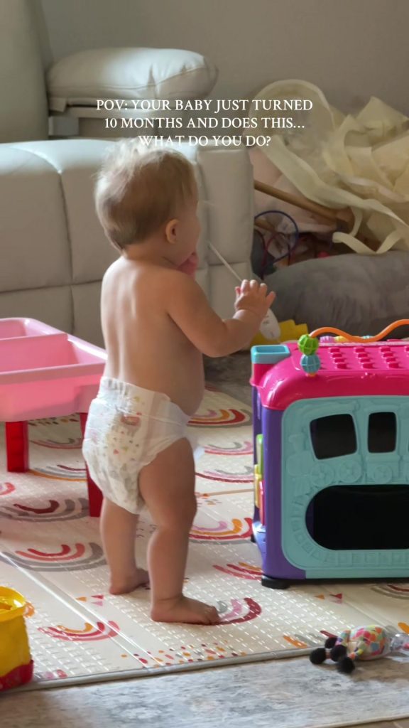 @rhiannathorlton Not yet sister…. #momhumour #10monthsold #learningtowalk #baby...