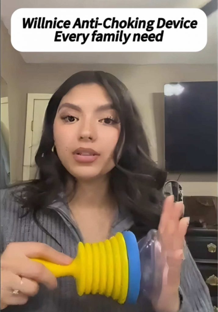 @thisisnotmaddie I knew when I started my baby on solids that I needed to have t...