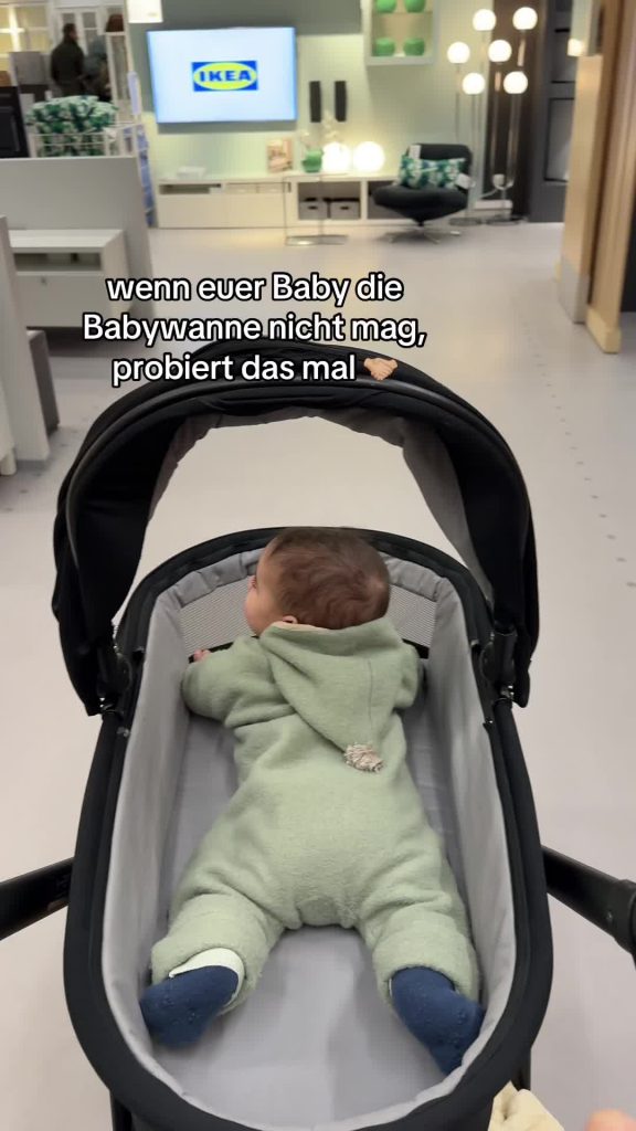 @afsunxx Mögen eure Babys die Babywanne ? Normalerweise müssen wir ihn nach maxi...