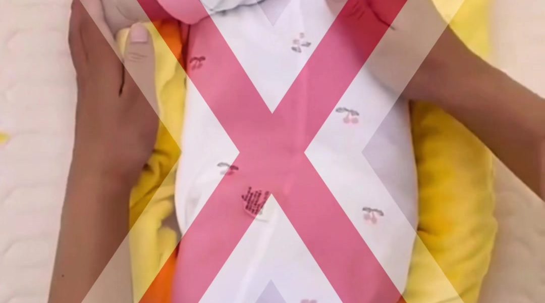 @docementeviver.enfa Posição correta para o bebê dormir é com a barriga para cim...