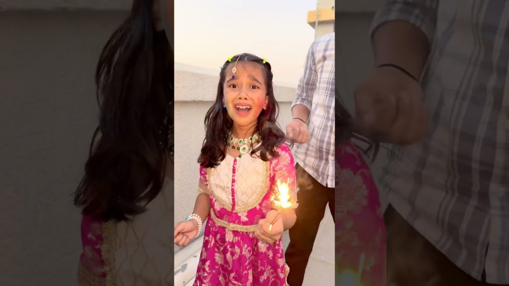 Amaira n bhot der kr di 😳 #shorts #FestiveWithShorts