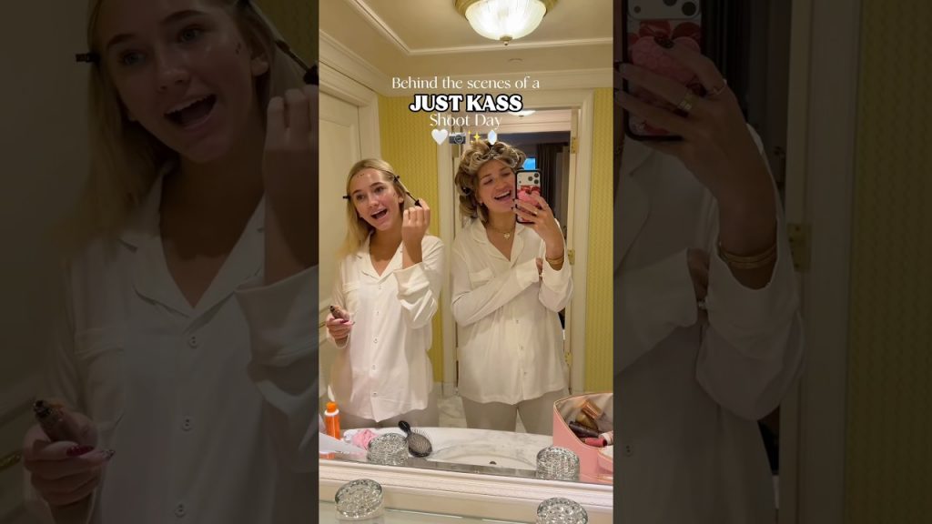 How do my SiSTERS look like THAT 🫢😳 #shorts