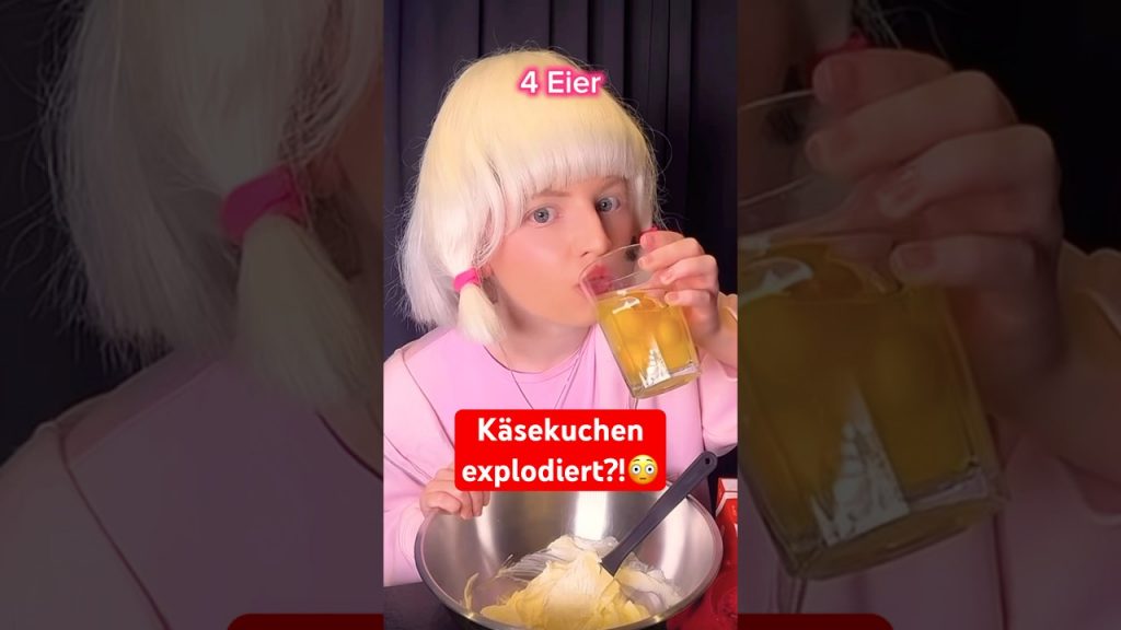 Käsekuchen explodiert?!😳😂 #shorts #shortvideos #comedy #lustigevideos #lustig #humor #reels #funny