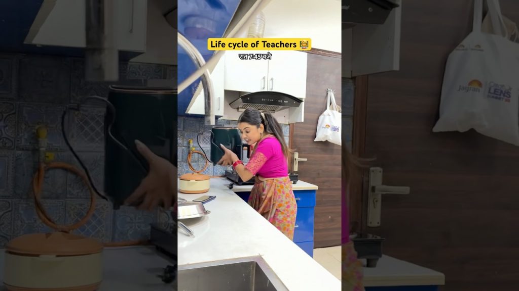 Life cycle of teachers 👩‍🏫 #shorts #sejalgabashorts #teacher #school