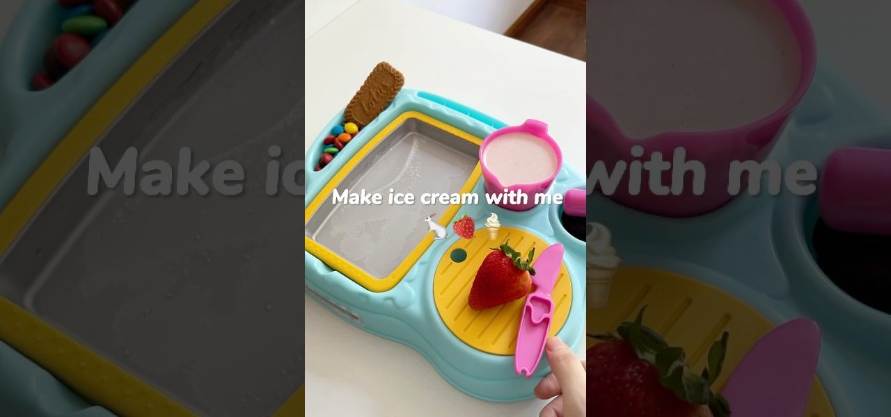 Make ice cream with me #asmr #food #icecream #asmrfood #satisfying #lifestyle #shorts