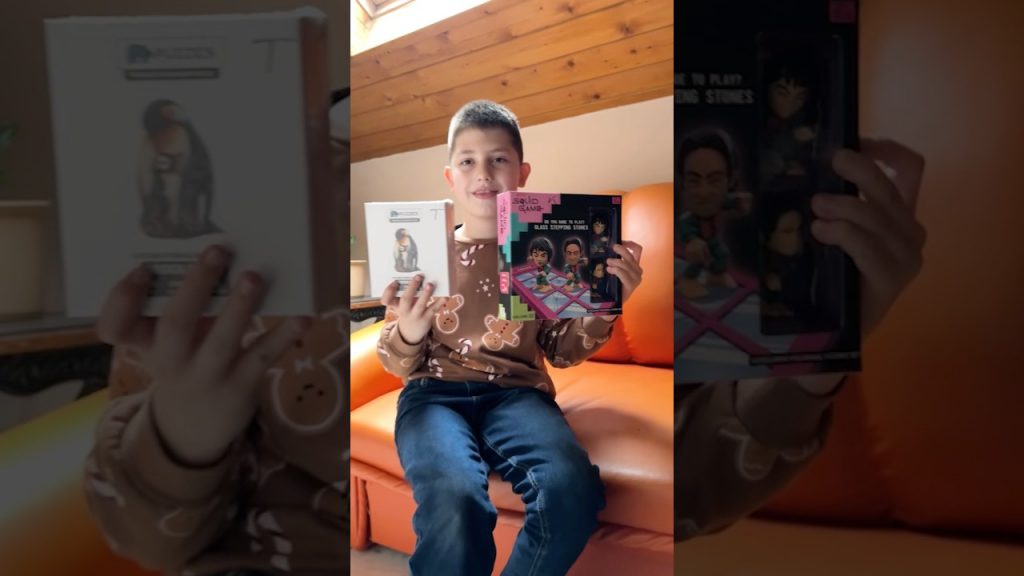 Mit kapott Tomi Karácsonyra? 😱 #shorts