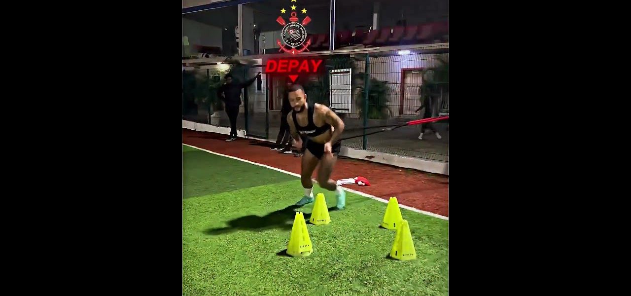 Other Players vs Isak Muscles 😂🔥 #shorts #edit #football #footballedits #soccer