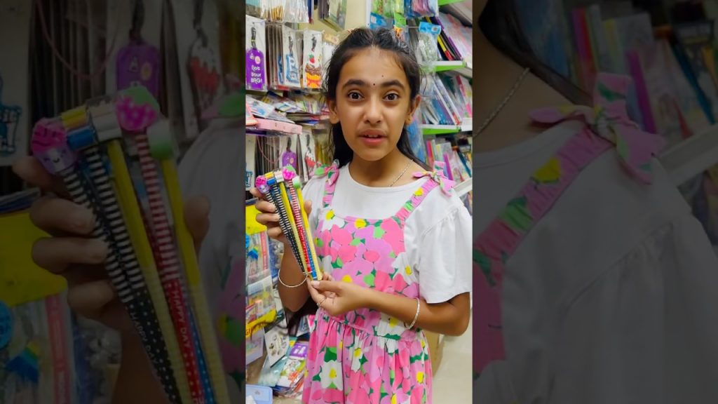 Samayra ko kon si Pencil ✏️ leni chahiye?🤔😱 #shorts #samayranarula #siblings