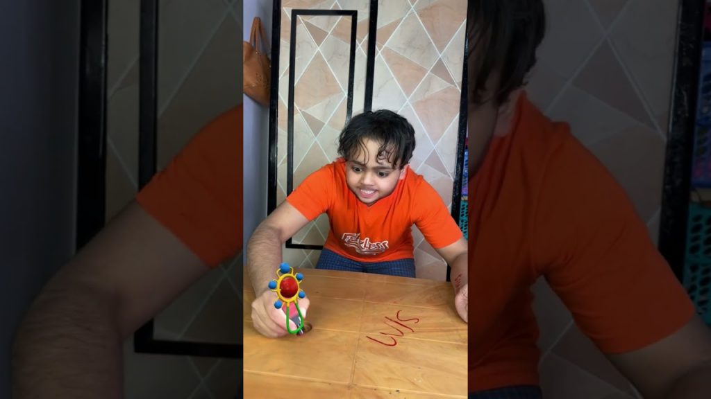 When Tillu gets a LIPSTICK ππ₯Ά#shorts #comedy #funny #olidavines