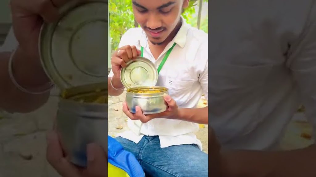 When best friend brings our favourite food 😋 #mabucrush #shorts #comedy