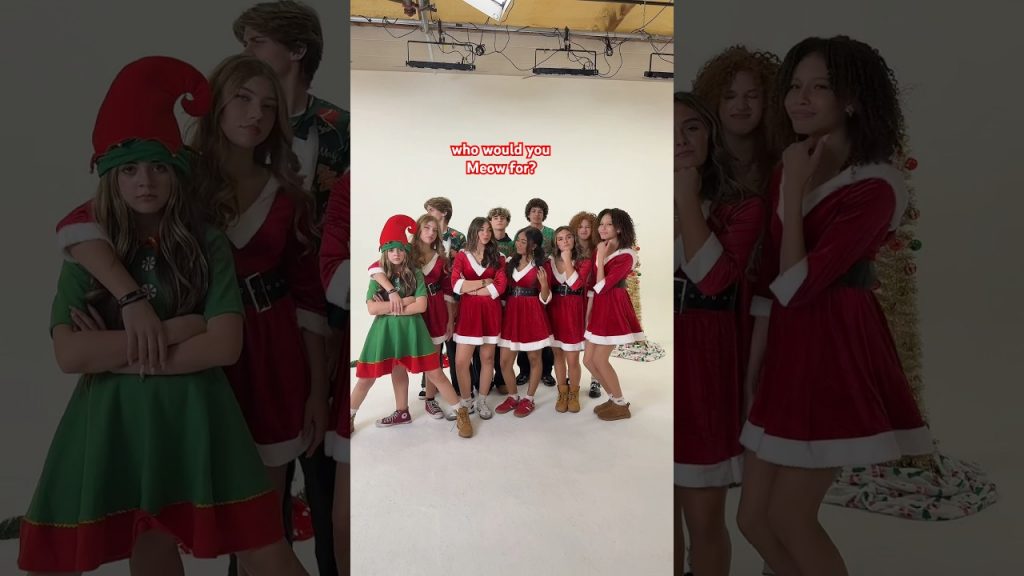 meow for us? 😽#shorts #viral #tiktok