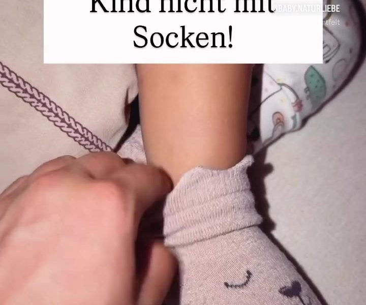 @naturliebe74 Kinder regulieren ihre Körpertemperatur über die Füße – ohne Socke...