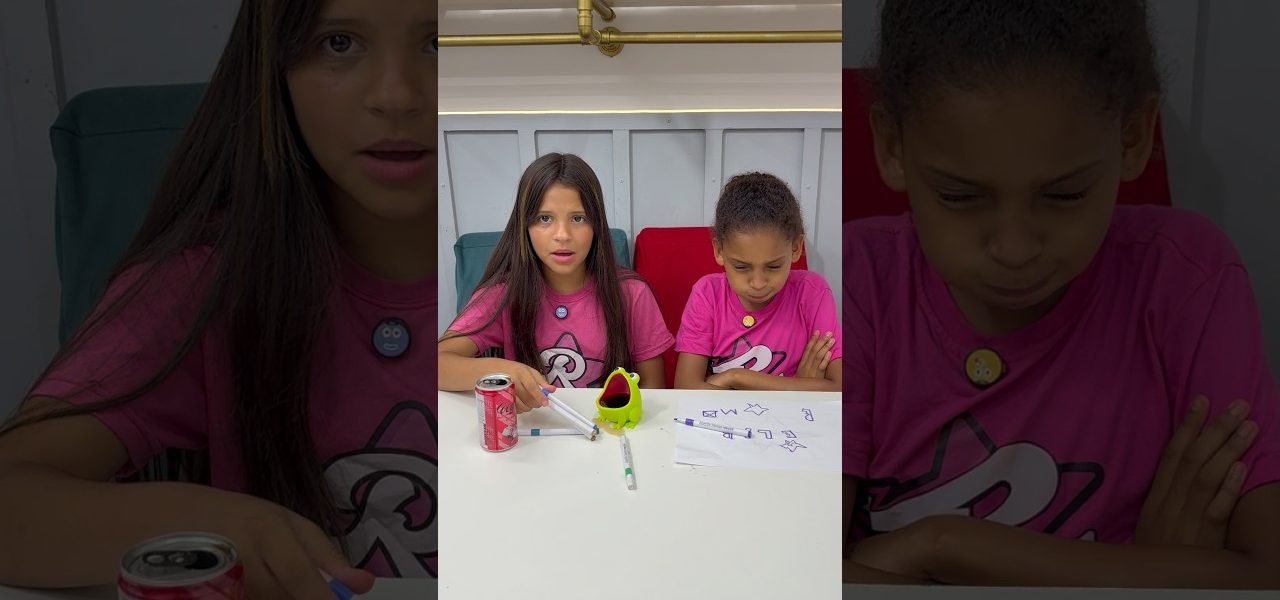 ACHOU QUE ERA COPO E ERA PORTA LÁPIS #shorts