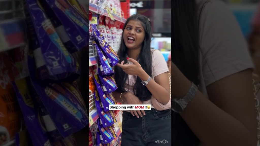 Family Shopping Alaparaigal π€£| Wait for it | Share with your Friends π #shorts #jennimj #ytshorts