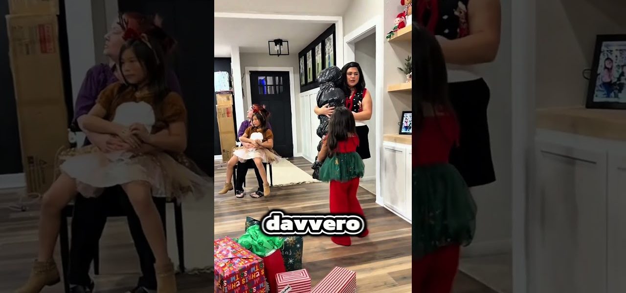 Il regalo più sospetto di sempre 😳(@_selenagonzalez) via tt #shorts