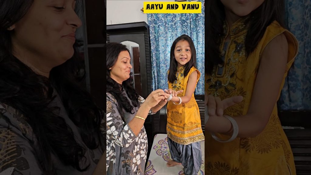 Mini Vlog 559 - School Mein Diwali Celebration 🎊🤩🎆 #aayuandvanu #shorts #youtubeshorts #trending