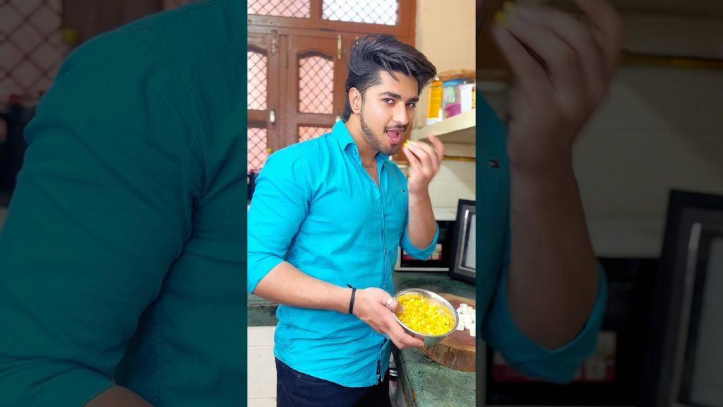 Pizza 🍕🥹  #recipe #food #cooking #indianfood #eveningsnacks  #streetfood  #shorts