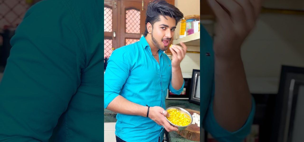 Pizza 🍕🥹  #recipe #food #cooking #indianfood #eveningsnacks  #streetfood  #shorts